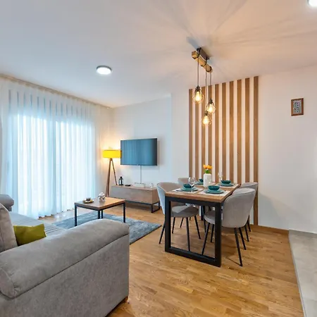 Apartament Roglic *